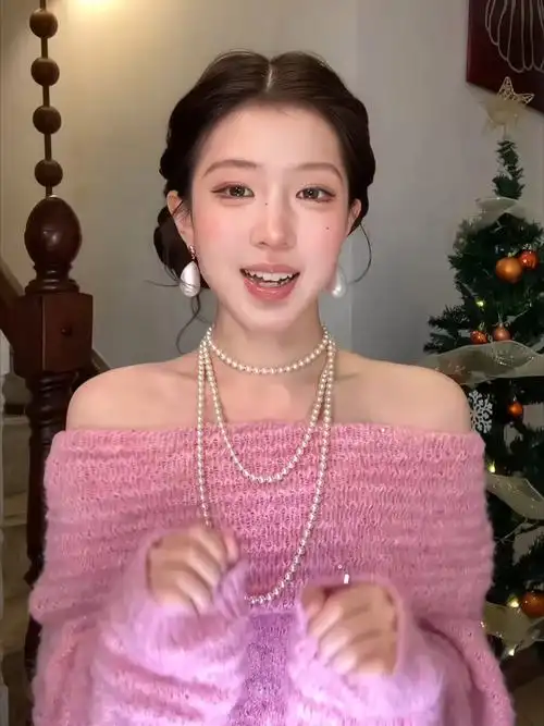 韩国电影热播剧《星际引力场》封面